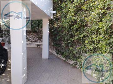 VENTA  DEPARTAMENTOS EN ESQUINA COLONIA BRISAS MONTERREY