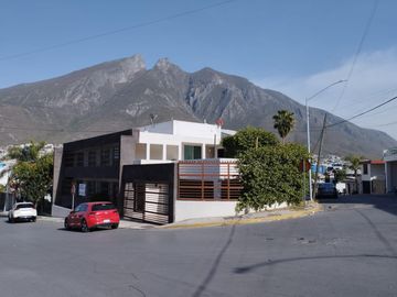 VENTA  DEPARTAMENTOS EN ESQUINA COLONIA BRISAS MONTERREY