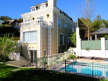 Soleada casa en Villuco