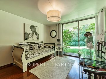 Mediterránea en Los Nogales con gran jardín