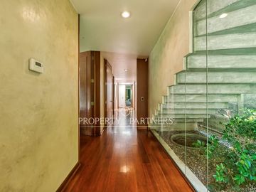 Mediterránea en Los Nogales con gran jardín