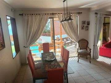 Casa en Venta en Con Avenida Padre Hurtado