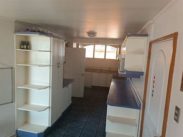 Casa en Venta en Con Avenida Padre Hurtado