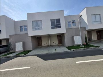 VENTA DE CASA EN JAMUNDI/VALLE (CIUDAD COUNTRY)