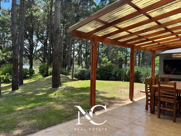 Casa en venta en Costa Esmeralda con Gas Natural