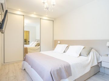 venta casa de 3 dormitorios con terraza y cochera en arroyito