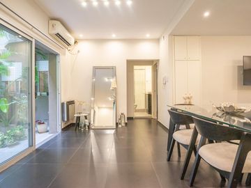 venta casa de 3 dormitorios con terraza y cochera en arroyito