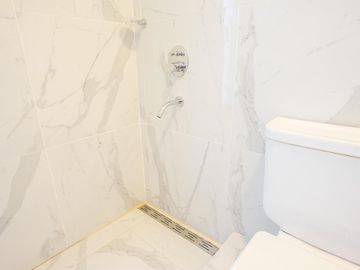 venta casa de 3 dormitorios con terraza y cochera en arroyito