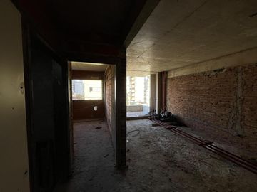 Departamento en Villa Urquiza con Balcon y Cochera