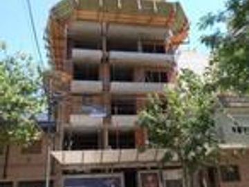 Departamento en Villa Urquiza con Balcon y Cochera