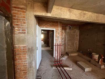 Departamento en Villa Urquiza con Balcon y Cochera