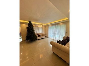 CASA EN VENTA BOSQUES DE LAS CUMBRES