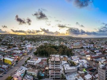 Departamento en Zona Centro con balcón Tijuana, Calle Cuarta, Tijuana, BC