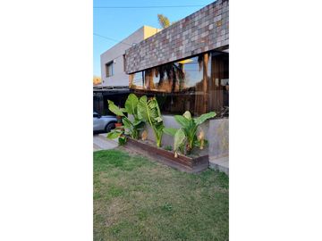 PROPIEDAD DE 3 DORMITORIOS - PILETA - VILLA CARLOS PAZ