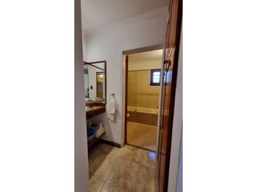 PROPIEDAD DE 3 DORMITORIOS - PILETA - VILLA CARLOS PAZ