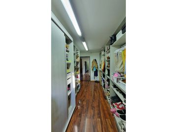 PROPIEDAD DE 3 DORMITORIOS - PILETA - VILLA CARLOS PAZ