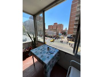 VENDO DEPARTAMENTO TRES DORMITORIOS DOS BAÑOS EN EL CENTRO