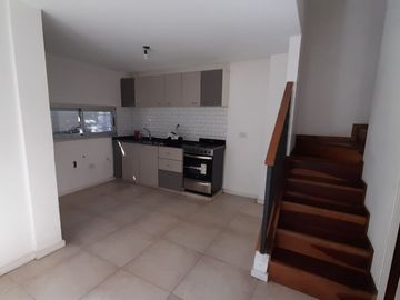 Duplex en alquiler en Ituzaingo Norte