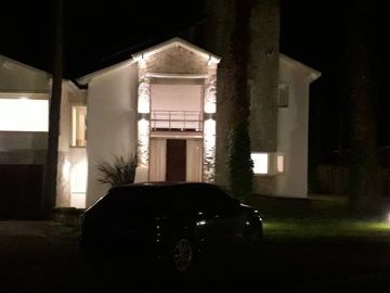 A5 | Cómoda casa sobre Avda. Divisadero en Cariló