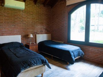 A1  - Casa Laurel 409 - Piscina Climatizada Y Cubierta - Acepta Depto En Parte De Pago En Capital