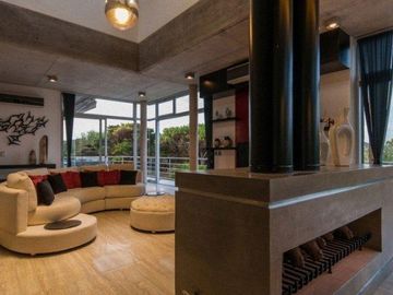 A1 - Casa Wanka, Sobre Segunda Línea. Vista Parcial Al Mar .  Vanguardia En Diseño Y Construcción. Libre De Gastos Vendedor.-