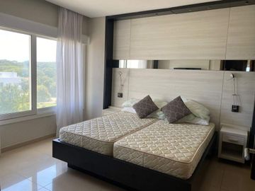 En Cariló | Casa Nogal -Diseño vanguardista y funcional-