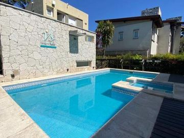 Valeria del Mar | Duplex VS