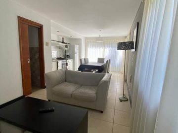 Valeria del Mar | Duplex VS