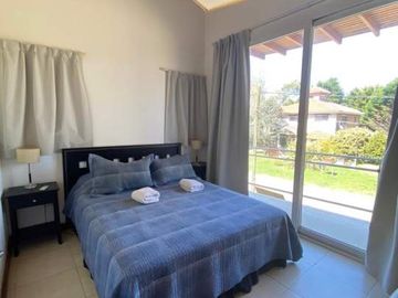Valeria del Mar | Duplex VS