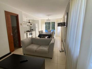 Valeria del Mar | Duplex VS