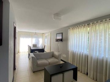 Valeria del Mar | Duplex VS