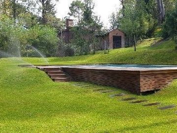 A1 - Casa  Moderna , Suite, Piscina, Quincho.-
