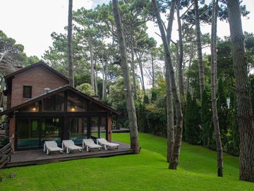En Cariló | Casa Laurel - Super Confortable -