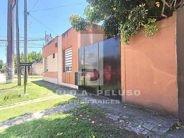 VENTA CASA 3 AMBIENTES. MERLO. ZONA OESTE. BUENOS AIRES.