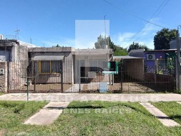 CASA 3 AMBIENTES. MERLO. ZONA OESTE. BUENOS AIRES