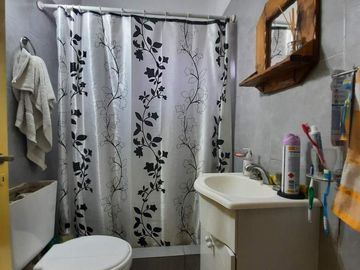 CASA 4 AMBIENTES. CASTELAR SUR, MORÓN. ZONA OESTE. BUENOS AIRES