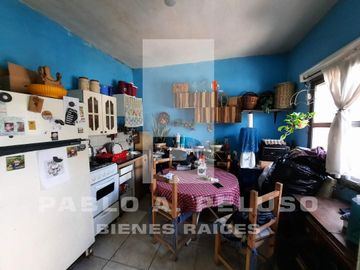 CASA 4 AMBIENTES. CASTELAR SUR, MORÓN. ZONA OESTE. BUENOS AIRES