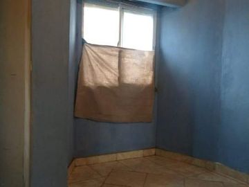 CASA Y 4 DEPARTAMENTOS. LIBERTAD, MERLO. ZONA OESTE. BUENOS AIRES