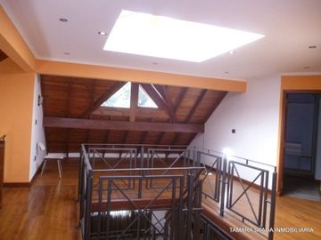 CASA EN SANTA TERESITA SOBRE EL MONTE