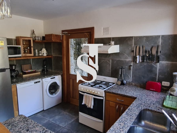 CASA EN BARRIO PRIVADO *CAREN HUE, VILLA LA ANGOSTURA*