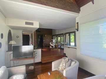 CASA EN VENTA en Country Las Praderas de Lujan