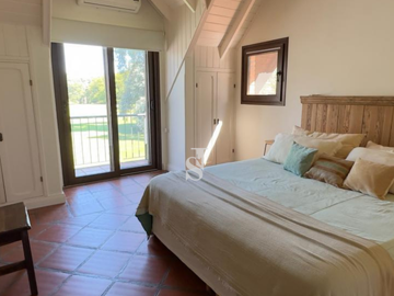 CASA EN VENTA en Country Las Praderas de Lujan