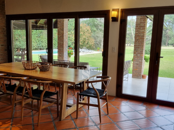 CASA EN VENTA en Country Las Praderas de Lujan