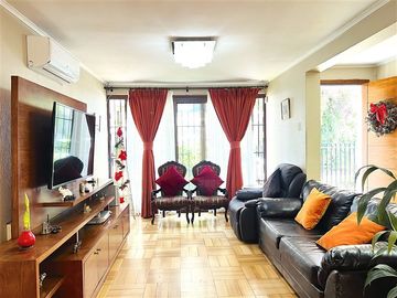 Casa en Venta en Miguel Claro, a solo minutos de estación del Metro Manuel Montt