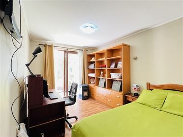 Casa en Venta en Miguel Claro, a solo minutos de estación del Metro Manuel Montt