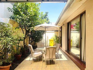 Casa en Venta en Miguel Claro, a solo minutos de estación del Metro Manuel Montt