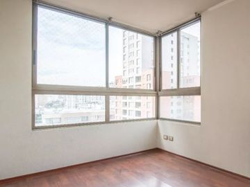 Departamento en Venta en Santa Victoria / Metro Santa Lucía