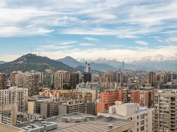 Departamento en Venta en Santa Victoria / Metro Santa Lucía