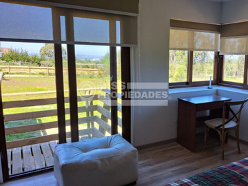 SE VENDE PARCELA AMOBLADA EN ALGARROBO
