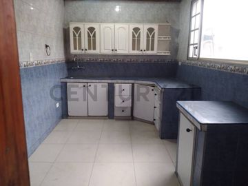 Vendo Departamento Amplio e Independiente